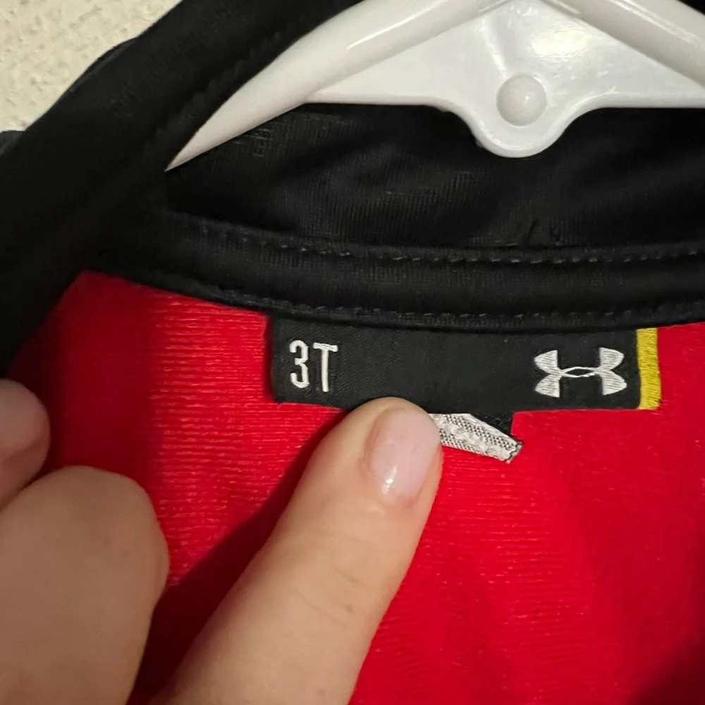 UNDER ARMOUR Classic Full Zip Baseball Sleeve Red and Black Jacket Kid's Size 3T